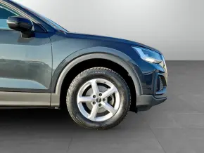 Audi Q2 Basic 35 TFSI thumbnail