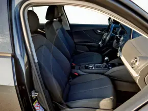 Audi Q2 Basic 35 TFSI thumbnail