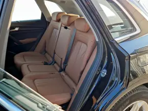 Audi Q5 Advanced 50 TFSI e quattro 299 CP thumbnail