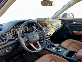 Audi Q5 Advanced 50 TFSI e quattro 299 CP thumbnail