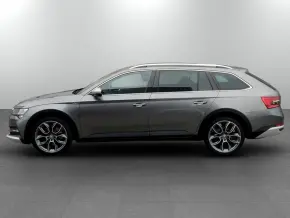 Škoda SUPERB COMBI SCOUT 2.0 TSI 4x4 DSG thumbnail
