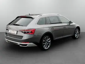 Škoda SUPERB COMBI SCOUT 2.0 TSI 4x4 DSG thumbnail