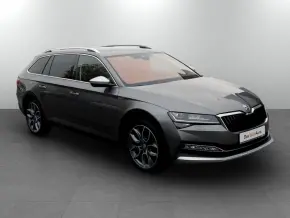 Škoda SUPERB COMBI SCOUT 2.0 TSI 4x4 DSG thumbnail
