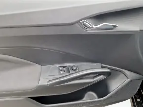 Škoda FABIA AMBITION 1.0 TSI thumbnail