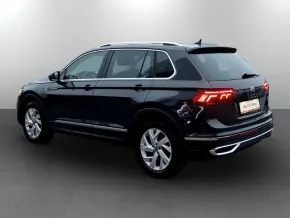 VW Noul Tiguan Elegance 2,0 TSI DSG 4Mot thumbnail