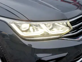 VW Noul Tiguan Elegance 2,0 TSI DSG 4Mot thumbnail