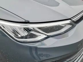 VW Golf Variant Life 2.0 TDI DSG thumbnail