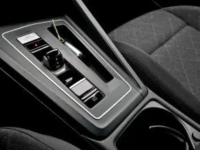 VW Golf Variant Life 2.0 TDI DSG thumbnail