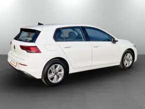 VW Golf Life 1.0 TSI thumbnail