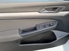 VW Golf Life 1.0 TSI thumbnail