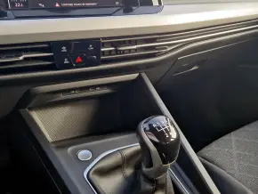 VW Golf Life 1.0 TSI thumbnail