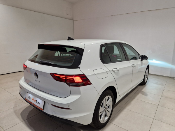 VW Noul Golf Life 1.5 TSI ACT?