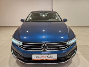 VW Noul Passat GTE 1.4 TSI 218 CP PHEV thumbnail