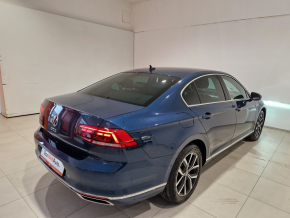 VW Noul Passat GTE 1.4 TSI 218 CP PHEV thumbnail