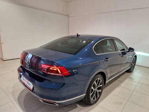 VW Noul Passat GTE 1.4 TSI 218 CP PHEV