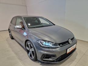 VW Golf R 2.0 TSI DSG7 thumbnail