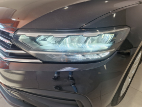 VW Noul Passat Var. Trendline 2.0 TDI DSG thumbnail