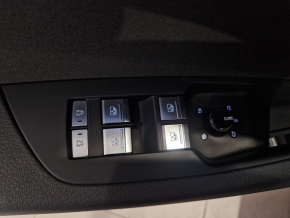 Audi A6 Sport 45 TFSI quattro thumbnail