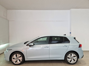 VW Noul Golf Adv. 1.5 eTSI DSG ACT m.hyb TD thumbnail