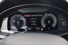 Audi Q7 50 TDI quattro thumbnail