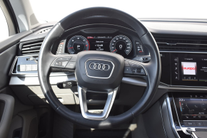 Audi Q7 50 TDI quattro thumbnail