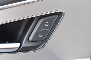 Audi Q7 50 TDI quattro thumbnail