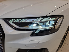 Audi A8L PI 50 TDI quattro thumbnail