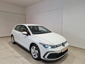 VW Golf GTE thumbnail