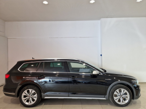 VW Noul Passat Alltrack 2.0 TDI DSG7 4Mot thumbnail