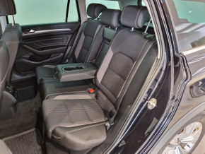 VW Noul Passat Alltrack 2.0 TDI DSG7 4Mot thumbnail