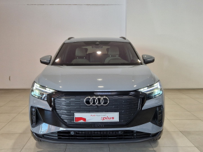 Audi Q4 45 e-tron quattro 210 kW / 286 CP thumbnail