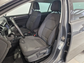 VW Noul Golf Comfortline 1.0 TSI DSG thumbnail