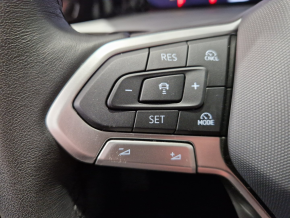 VW Noul Golf Var. Life mildHy.1.5 eTSI DSG thumbnail