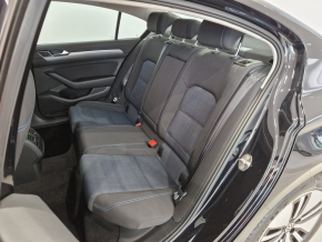 VW Noul Passat GTE - Plug In Hybrid 1.4TSI thumbnail