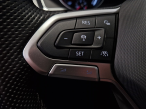 VW Noul Passat GTE - Plug In Hybrid 1.4TSI thumbnail