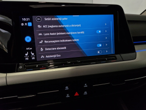 VW Golf Life TDI DSG thumbnail