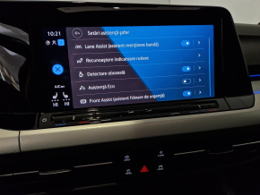 VW Golf Life TDI DSG thumbnail