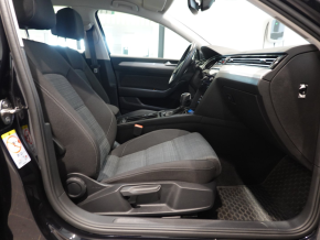 VW Passat Comfortline 2.0 TDI DSG thumbnail