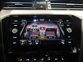 VW Passat Comfortline 2.0 TDI DSG thumbnail