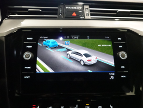 VW Passat Comfortline 2.0 TDI DSG thumbnail