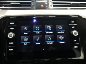 VW Passat Comfortline 2.0 TDI DSG thumbnail