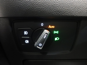 VW Passat Comfortline 2.0 TDI DSG thumbnail