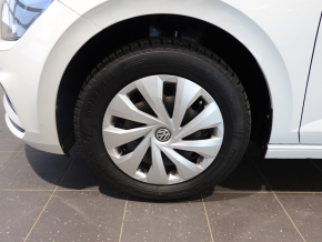 VW Polo Comfortline 1.0 TSI OPF 4 usi thumbnail