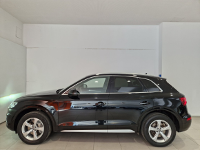 Audi Q5 Sport 2.0 TDI quattro thumbnail