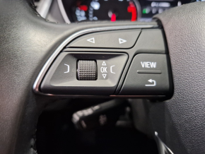 Audi Q5 Sport 2.0 TDI quattro thumbnail