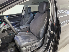 VW Noul Passat Elegance 2.0 TDI DSG TD thumbnail