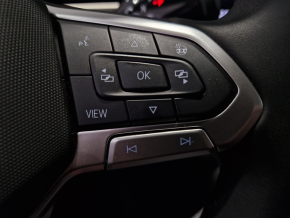 VW Noul Passat Elegance 2.0 TDI DSG TD thumbnail