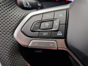 VW Noul Golf GTI TD thumbnail