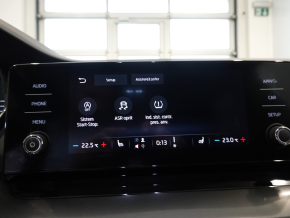 Škoda Octavia Ambition 2.0 TDI DSG thumbnail