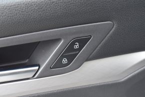 VW Noul Golf Life 1.5 eTSI ACT DSG mild hyb thumbnail